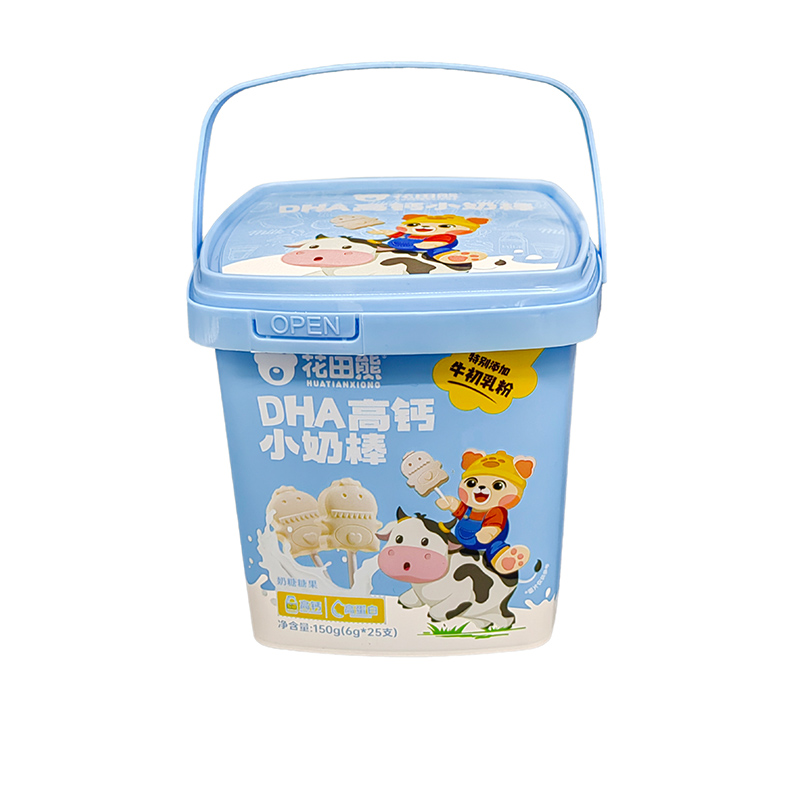 IML plastic emmer